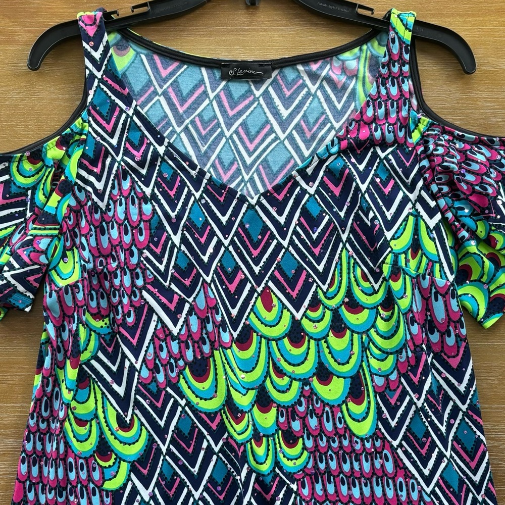COLD SHOULDER BLOUSE - Picture 4 of 11